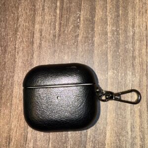 Luxury Soft Leather Case/Cover For Apple Airpods 3 Shell Metal Keychain Shockproof Airpods Case-Black